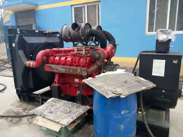 新丰关于柴油发电机组水箱污垢的产生与清理