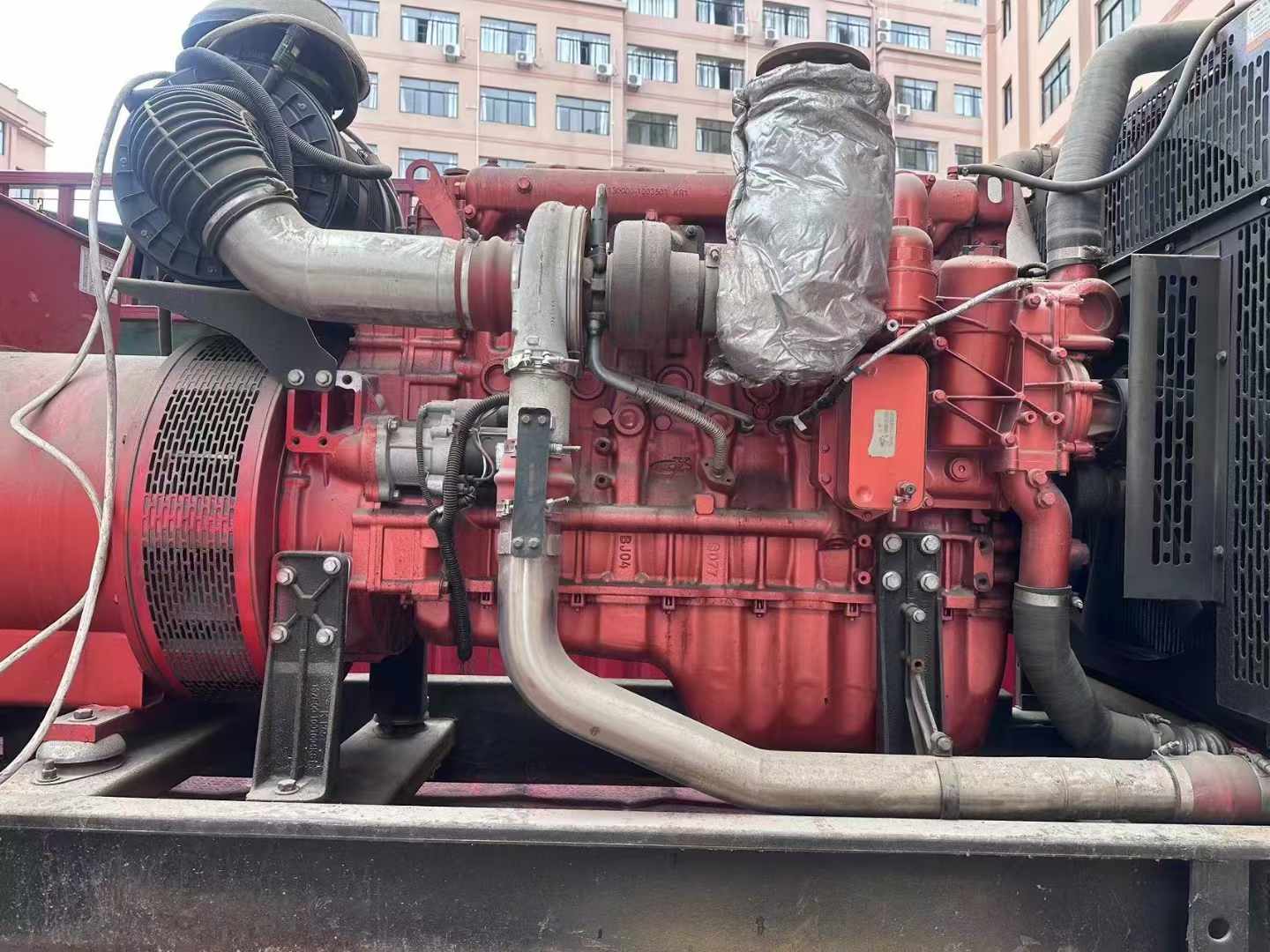 新丰如何选择适合 600kW 柴油发电机组的过载保护器？