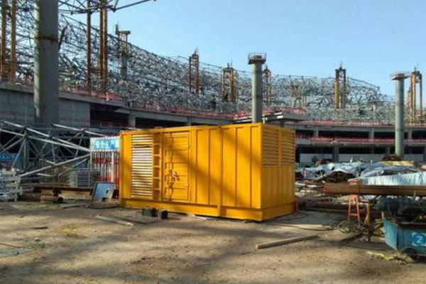 新丰发电机出租如何判断空气滤清器是否需要更换？